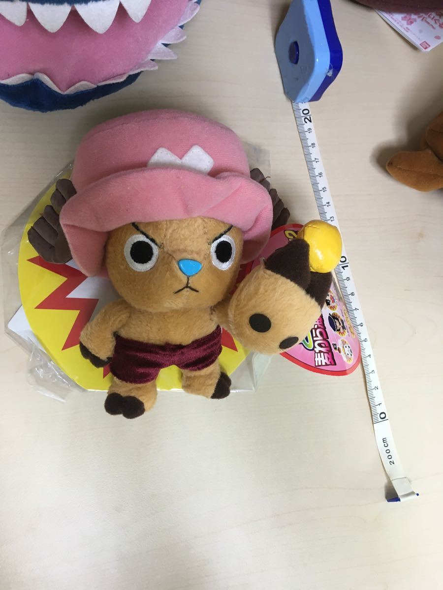 ワンピース　チョッパー ぬいぐるみ（4体）　ほか　ぬいぐるみ　まとめ売り（全6体）　セット